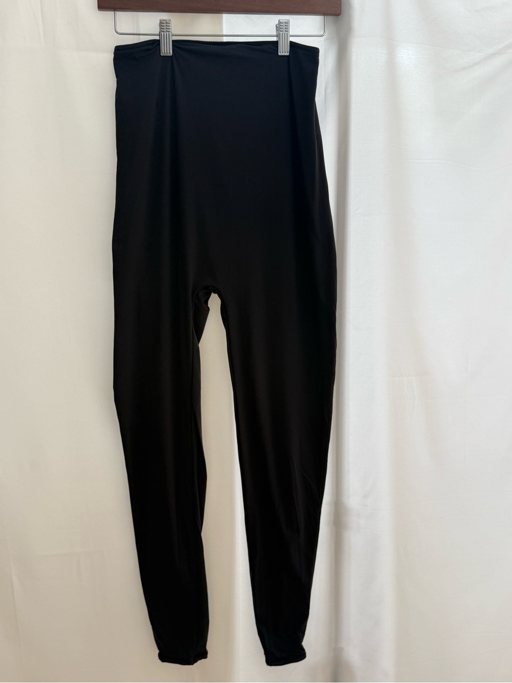 SKIMS Maternity Black Leggings